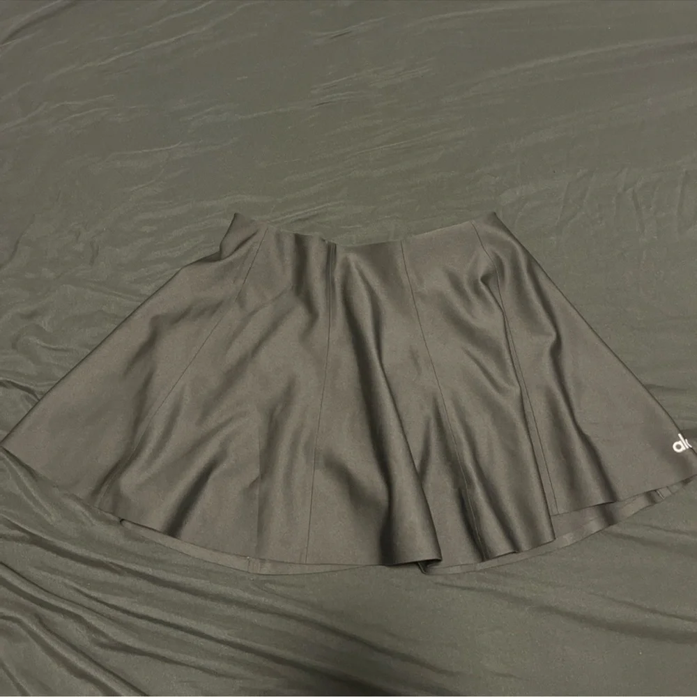 Alo yoga airlift skirt